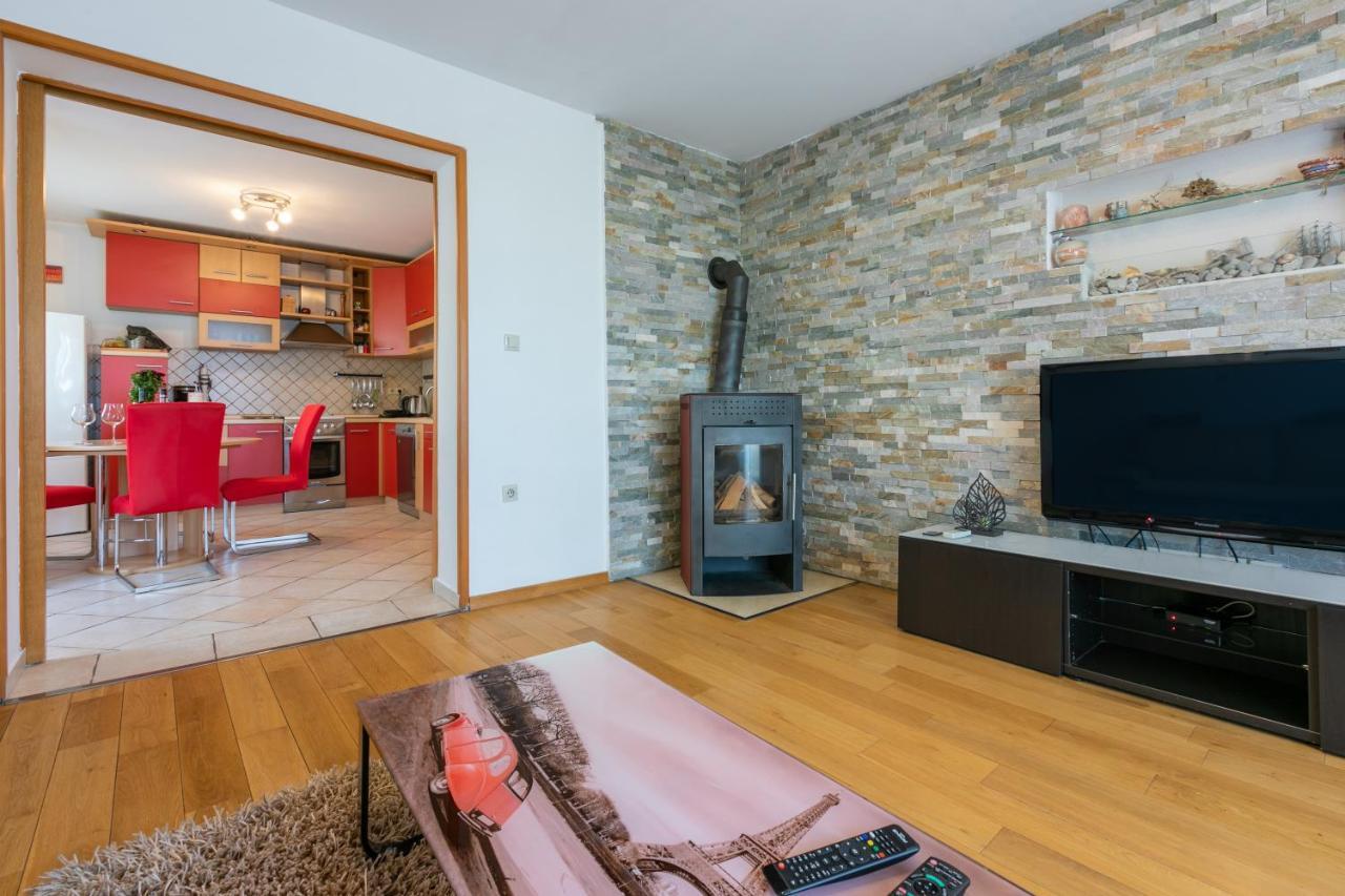 Apartments Kira Crikvenica Ngoại thất bức ảnh