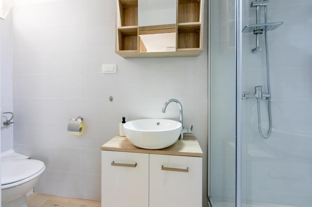 Apartments Kira Crikvenica Ngoại thất bức ảnh
