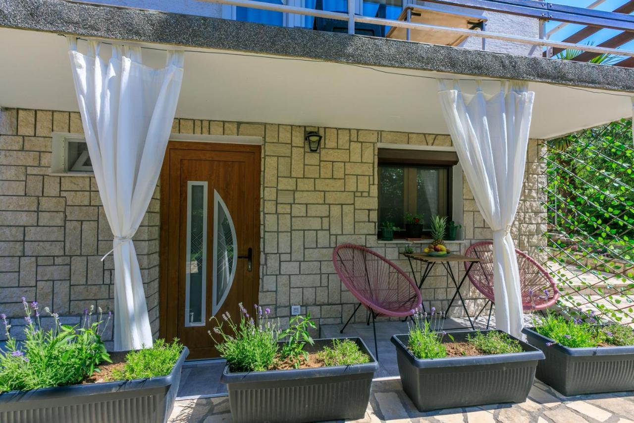 Apartments Kira Crikvenica Ngoại thất bức ảnh