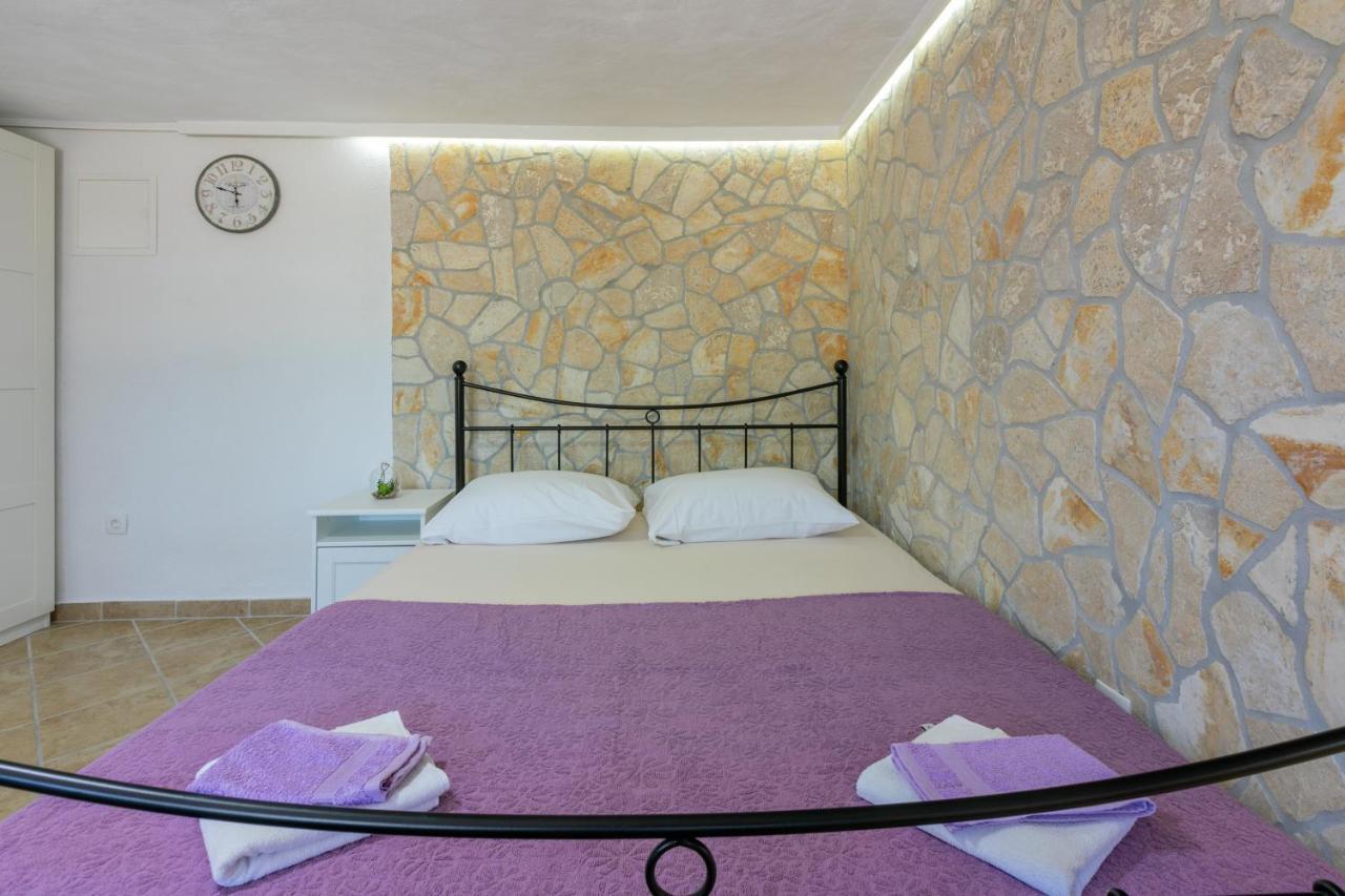 Apartments Kira Crikvenica Ngoại thất bức ảnh