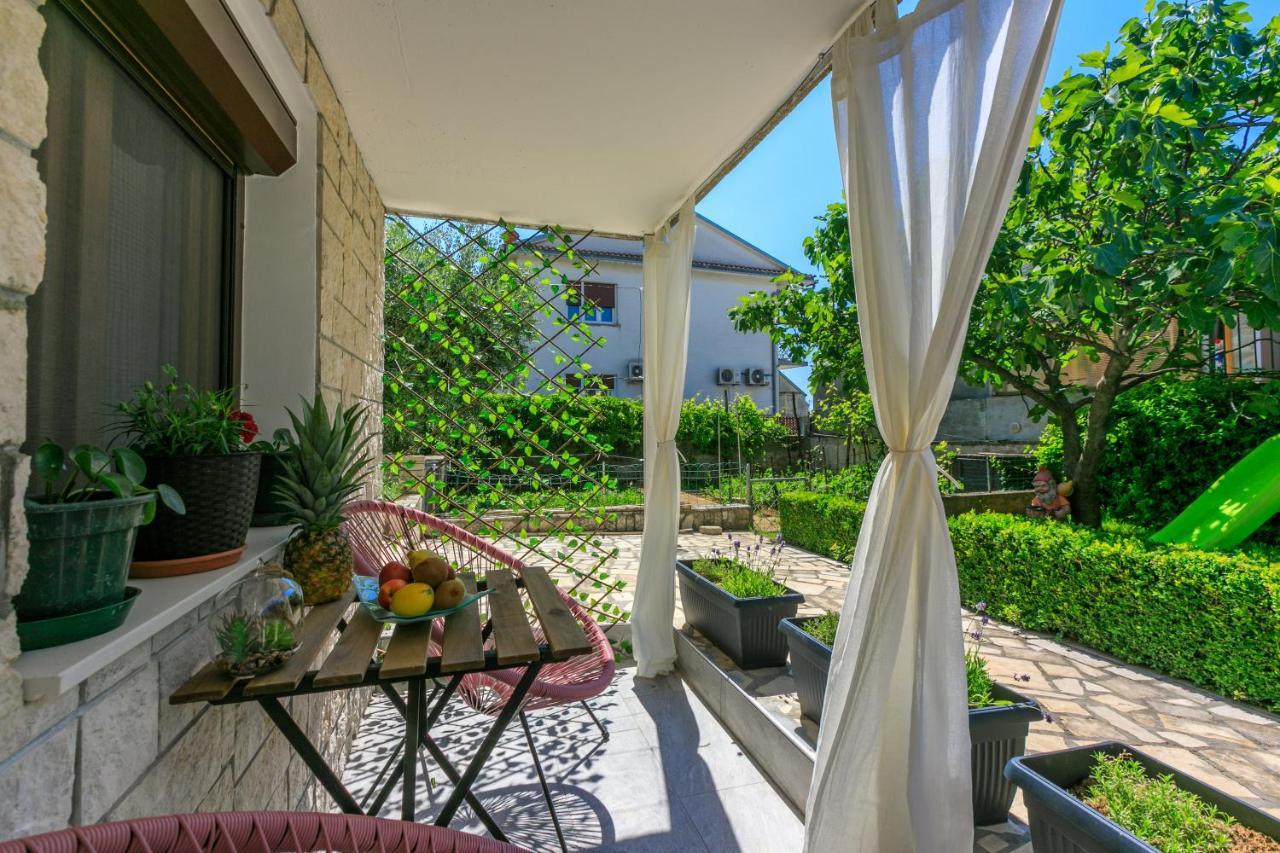 Apartments Kira Crikvenica Ngoại thất bức ảnh