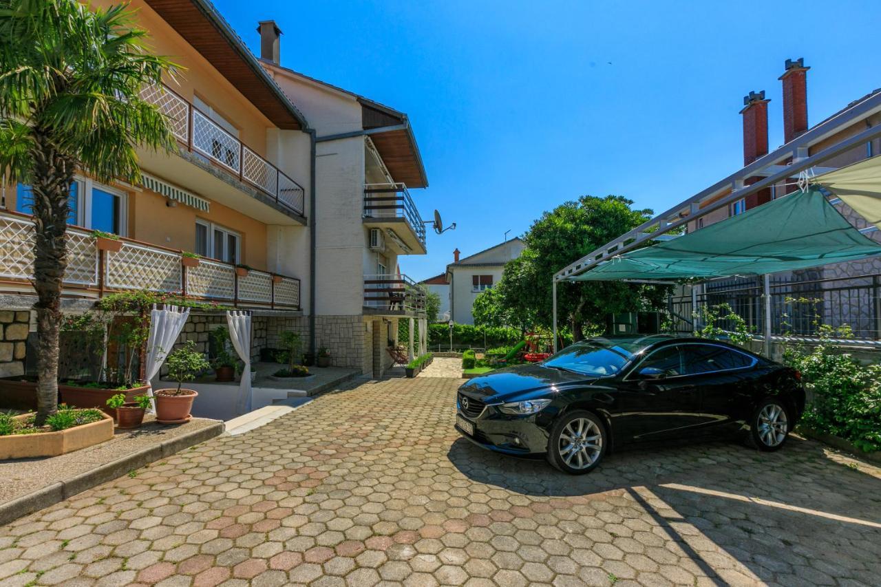 Apartments Kira Crikvenica Ngoại thất bức ảnh